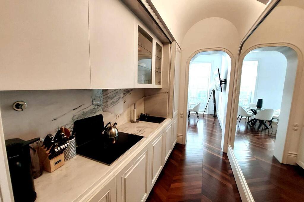 Dream On - Clerigos Tower Apartment Porto Exterior photo